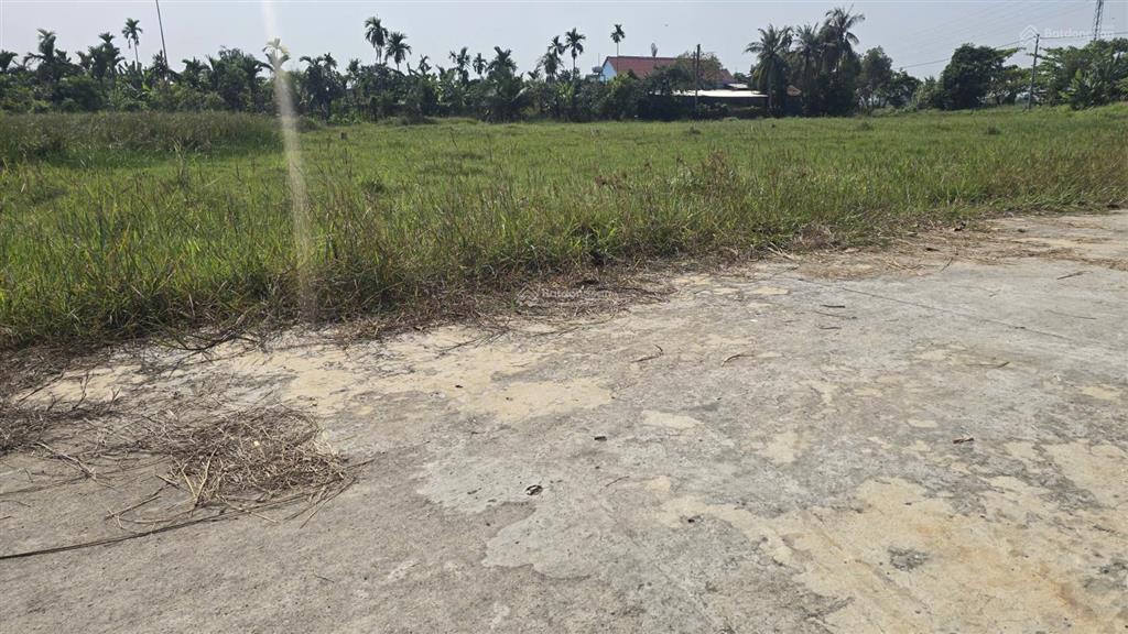 Nguồn hiếm lô đất 1ty7 108m2 thổ cư sổ hồng riêng