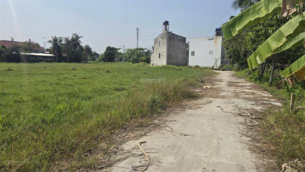 Nguồn hiếm lô đất 1ty7 108m2 thổ cư sổ hồng riêng