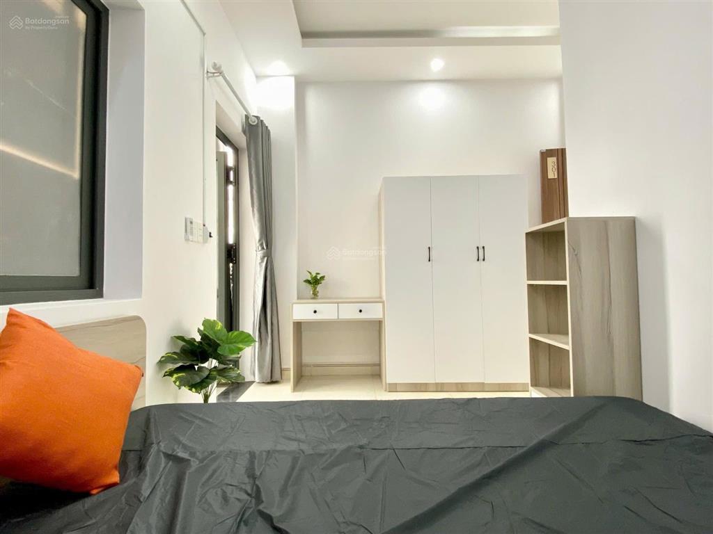 Căn hộ dịch vụ khu d2d võ thị sáu
giá 5,7 triệu