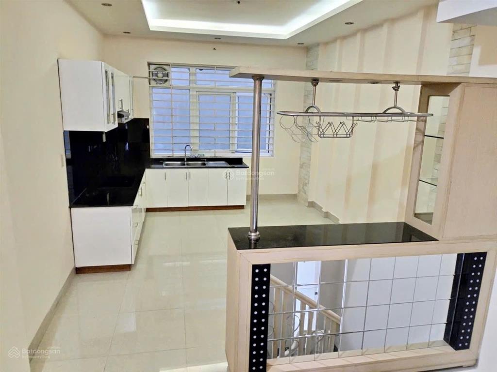 Bán nhà đẹp 1t3l khu dân cư d2d, phường thống nhất, đường d11, giá 8,1 tỷ