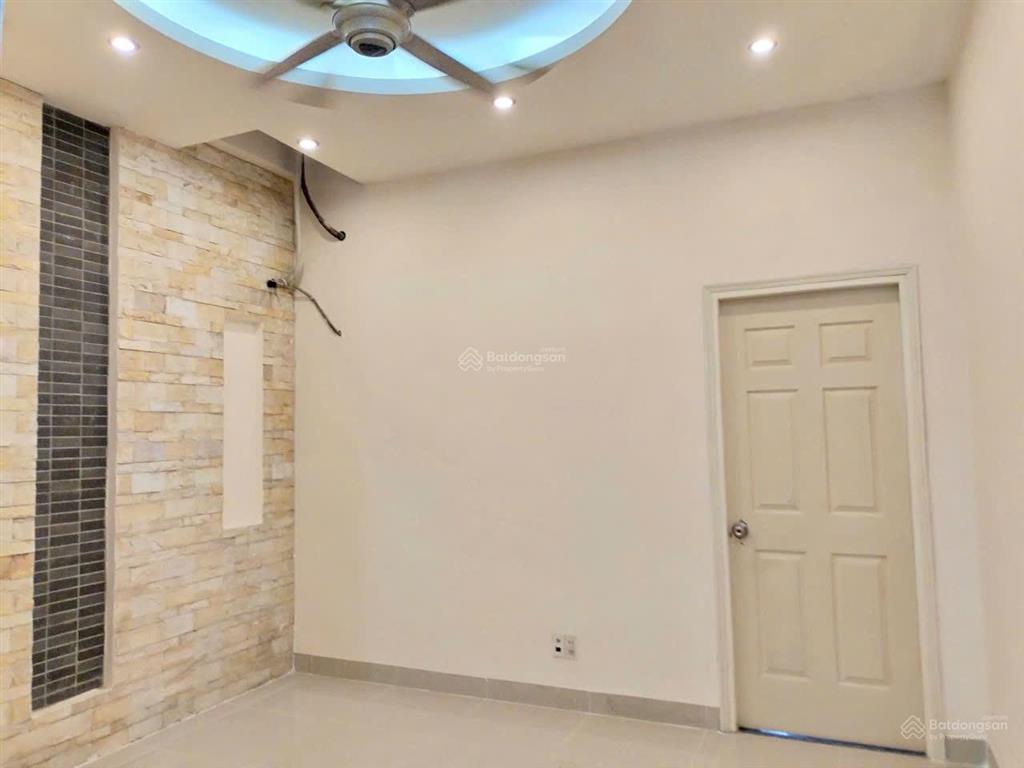 Bán nhà đẹp 1t3l khu dân cư d2d, phường thống nhất, đường d11, giá 8,1 tỷ