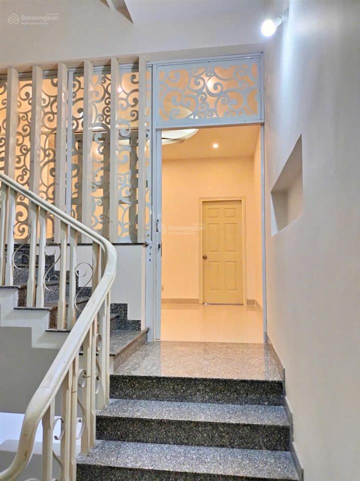 Bán nhà đẹp 1t3l khu dân cư d2d, phường thống nhất, đường d11, giá 8,1 tỷ
