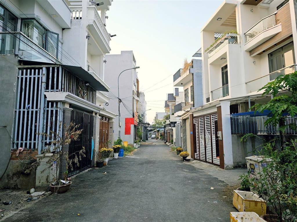 Bán lô đất thổ cư gần cổng sau pou chen, p. biên hòa  giá 2,47 tỷ