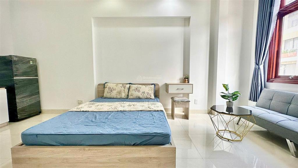 Phòng ban công tại đường n10  d2d