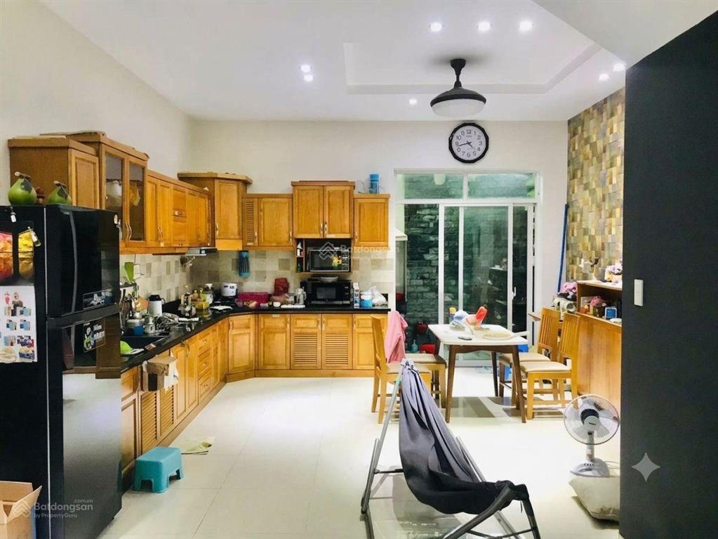 Giá bán 15 tỷ nhà 1 trệt 2 lầu mặt tiền đường n1 (kdc d2d võ thị sáu) đang cho thuê 23 tr/tháng