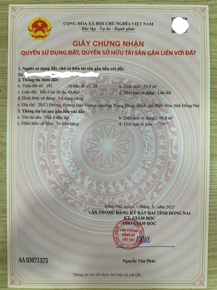 Gia đình cần bán đất trung tâm 2 mặt tiền trước sau  56m2  gần công viên biên hùng