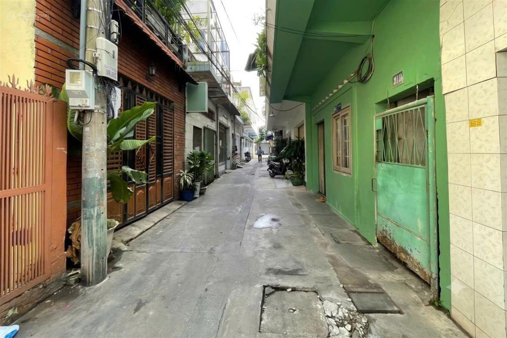 Gia đình cần bán đất trung tâm 2 mặt tiền trước sau  56m2  gần công viên biên hùng