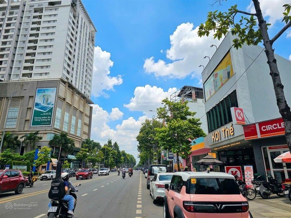 Bán tòa nhà 4 tầng trung tâm đang có dòng tiền thuê 75 triệu/tháng vị trí đắc địa