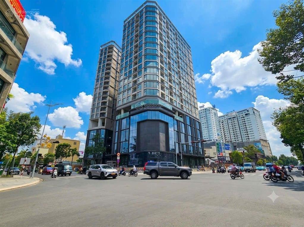 Bán tòa nhà 4 tầng trung tâm đang có dòng tiền thuê 75 triệu/tháng vị trí đắc địa