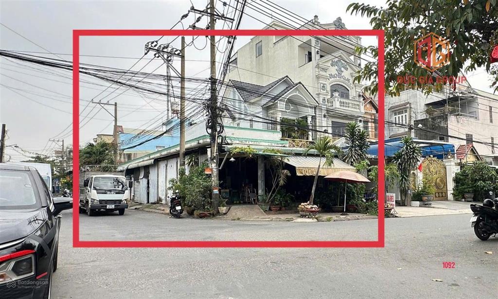 Nhà đất góc 2 mặt tiền kế kcn biên hòa 2, 1 sẹc đường bùi văn hòa, giá bán 8,9 tỷ