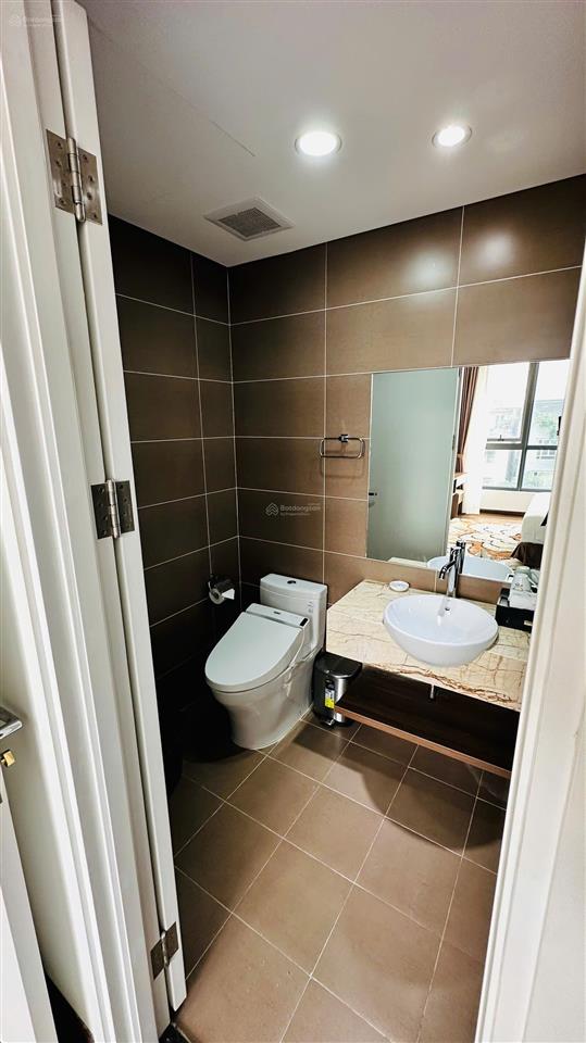 Chính chủ cho thuê căn 1pn, full đồ ở được ngay 93 láng hạ  0904 859 ***
