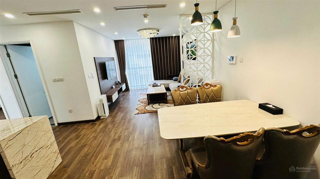 Chính chủ cho thuê căn 1pn, full đồ ở được ngay 93 láng hạ  0904 859 ***