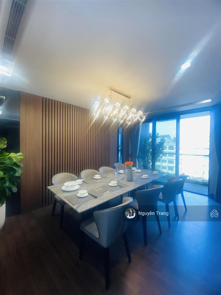 Siêu hiếm! chủ nhà cần bán căn 2pn 77m2 ban công đông nam view hồ chung cư 93 láng hạ giá tốt