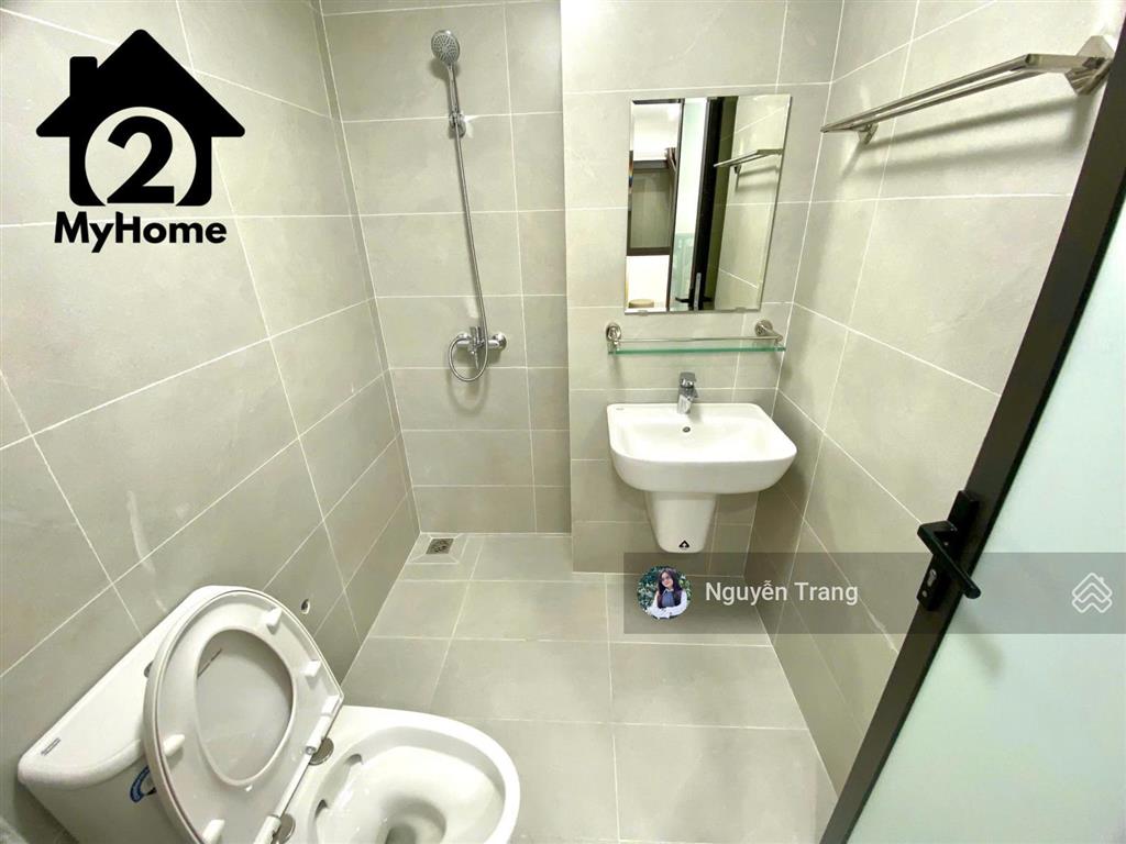 Hiếm cho thuê căn hộ 1n1k rộng rãi trung tâm hoàng ngân ở được ngay  0904 859 ***