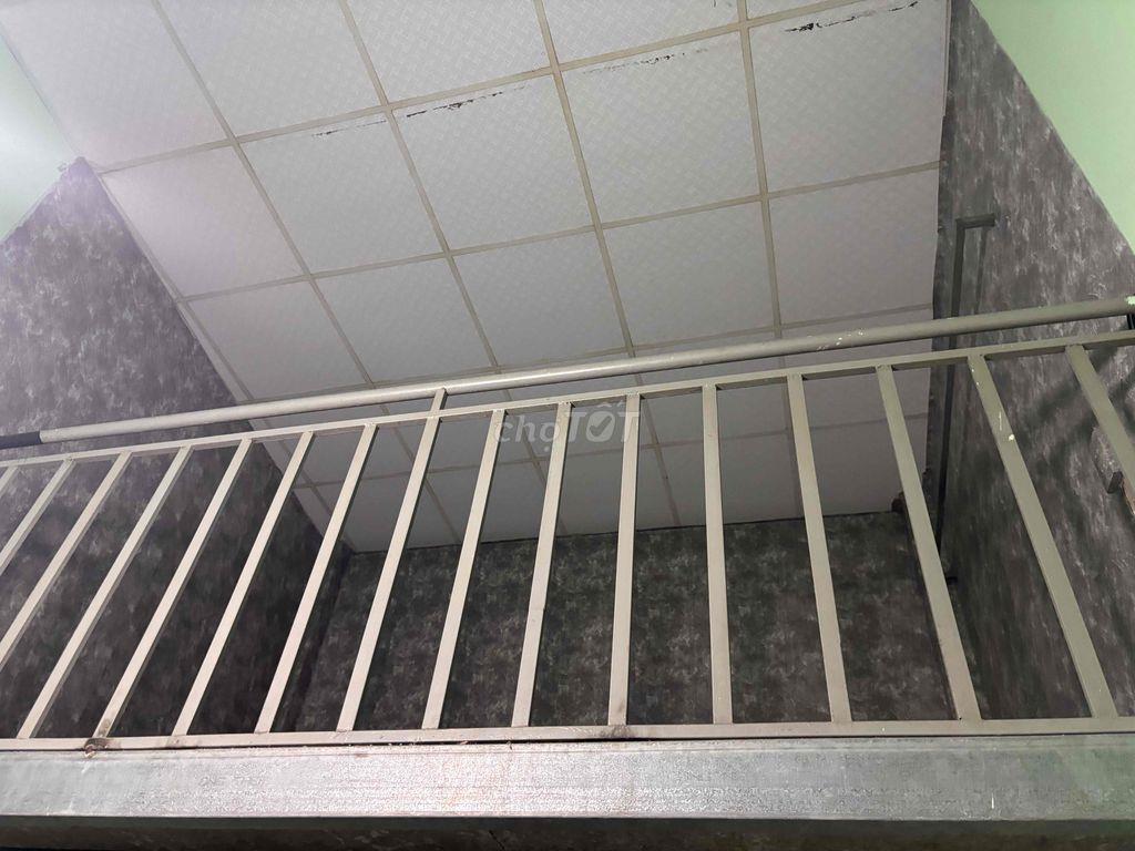 Phòng cho thuê gần chợ Bờ ngựa