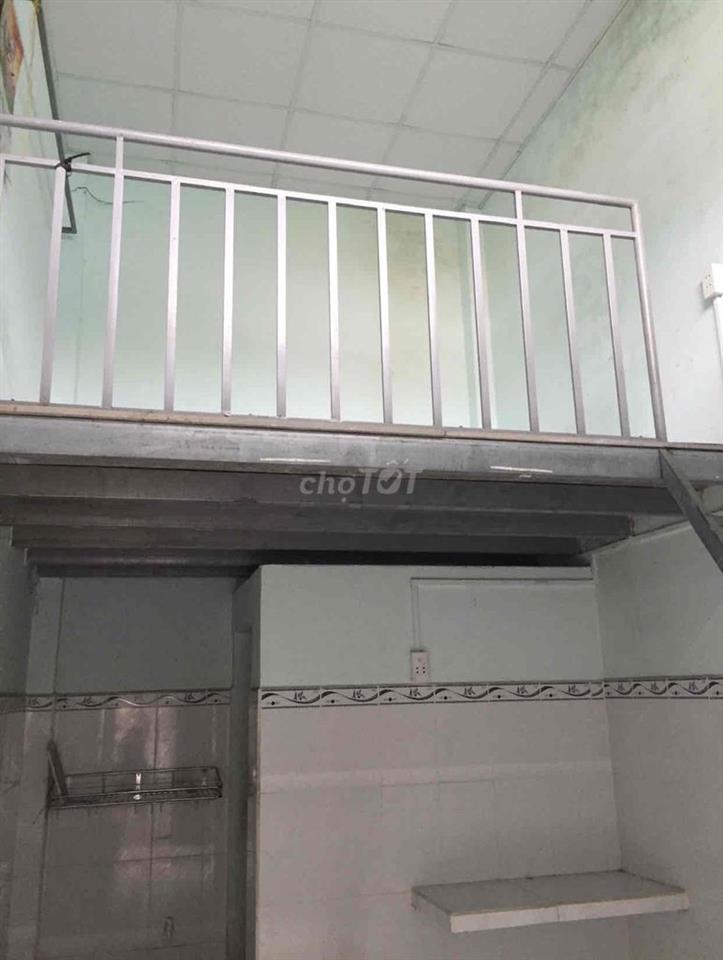 Phòng cho thuê gần chợ Bờ ngựa