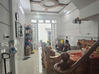 Đổi nhà cần bán gấp giá giảm nhanh từ 6.1 tỷ còn 5.9 tỷ ,nhà hxh,kiên cố 1 trệt 2 lầu sân thượng