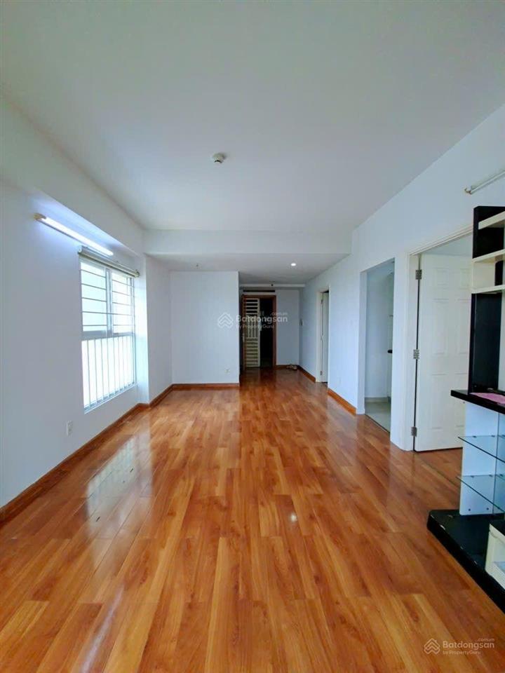 Ehome3 64m2  2pn  2wc  căn góc hai view thoáng mát chỉ 2,7 tỷ