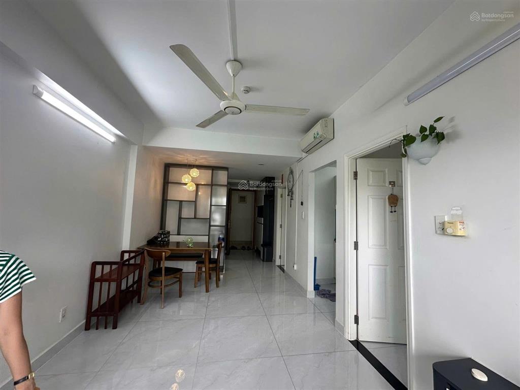 Nhà đẹp ehome 3 64m2 sẵn nội thất vào ở liền giá chỉ 2.7 tỷ