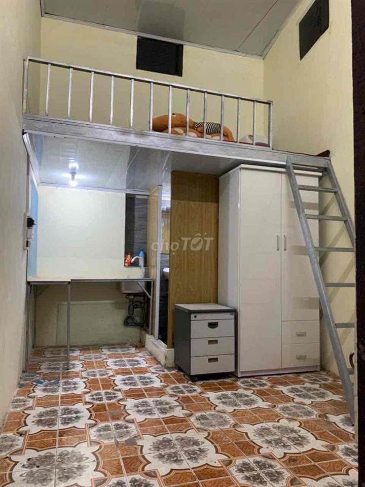 ĐC : Ngõ Giếng Mứt - phố Bạch Mai gần trung tâm thương mại Chợ Mơ , tr
