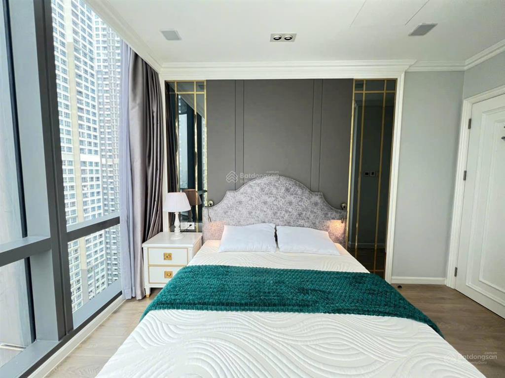 The landmark 81 vinhomes cho thuê 3pn vòng cung, giá 45tr/th, dt 109m2 full nội thất,  0397 383 ***