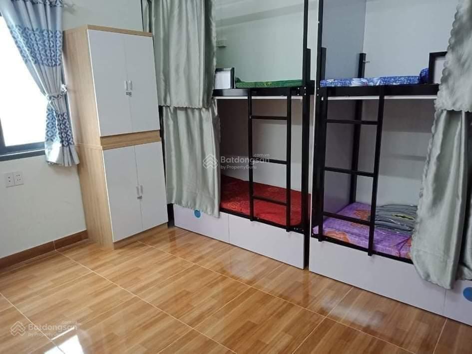Cho thuê ký túc xá ở ghép, máy lạnh, đủ mọi tiện nghi q. tân bình