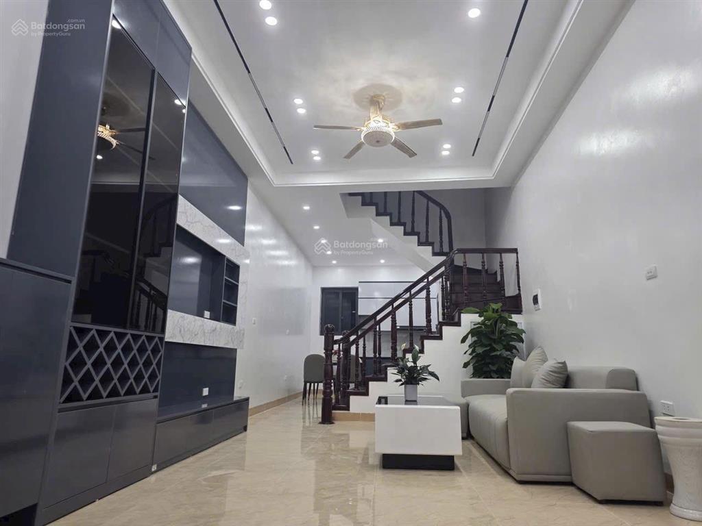 Chính chủ cần cho thuê phòng 35m2! đầy đủ tiện nghi máy giặt, điều hoà, nóng lạnh