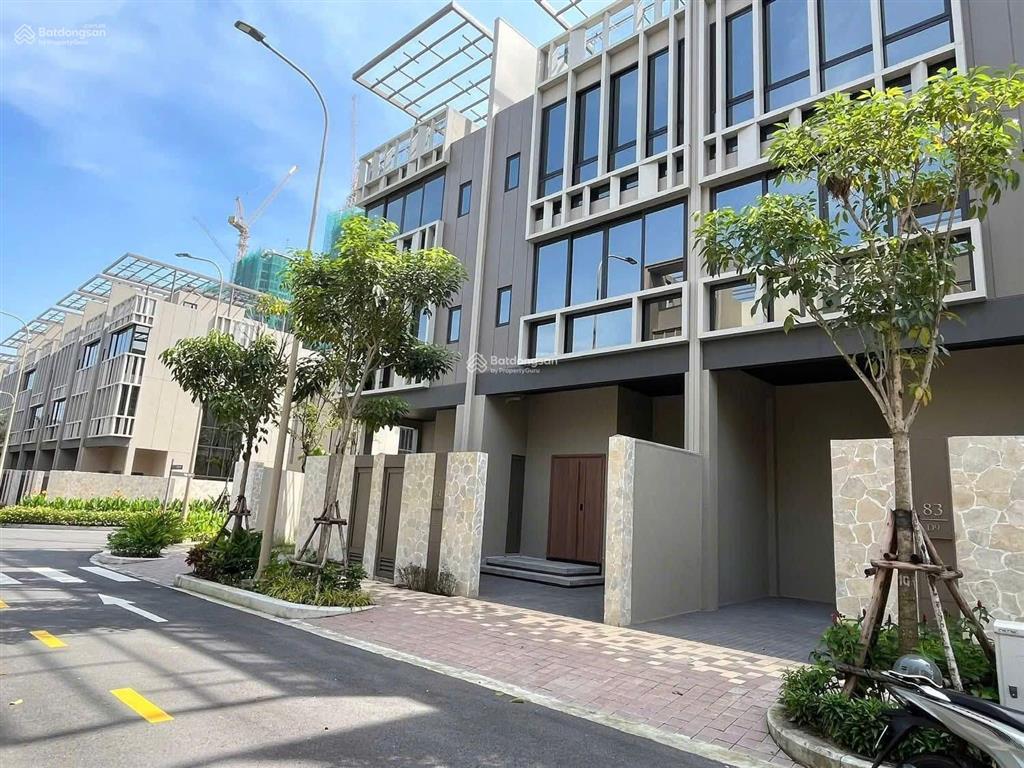 The orchard bán thu hồi vốn nhà phố 90m2, 4pn | giá 9,34 tỷ | gần clubhouse | xem nhà 24/7