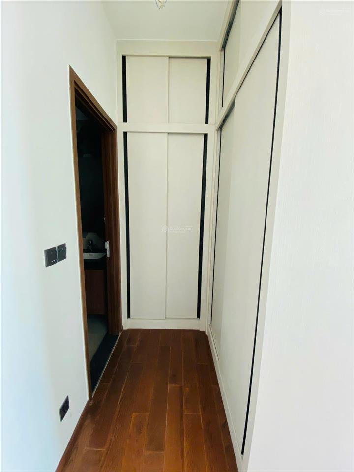 D'edge căn 2 bedr lầu cao nhất, diện tích lớn nhất, view sông sg cực đẹp. đơn giá chỉ ~125 tr/m2