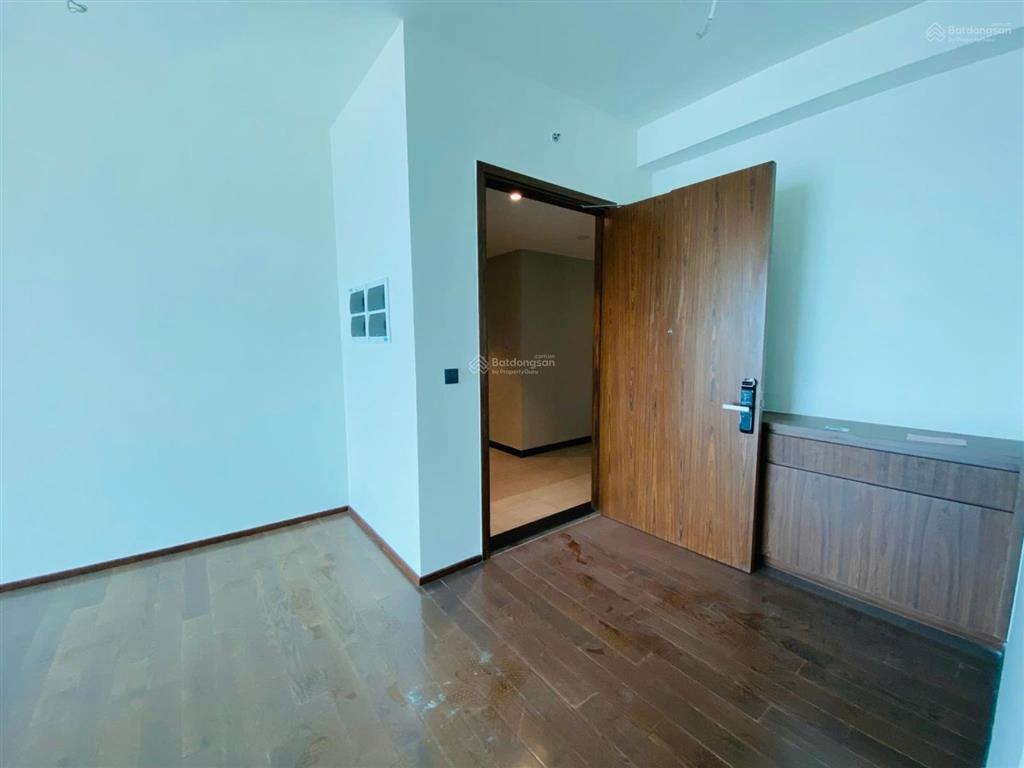 D'edge căn 2 bedr lầu cao nhất, diện tích lớn nhất, view sông sg cực đẹp. đơn giá chỉ ~125 tr/m2