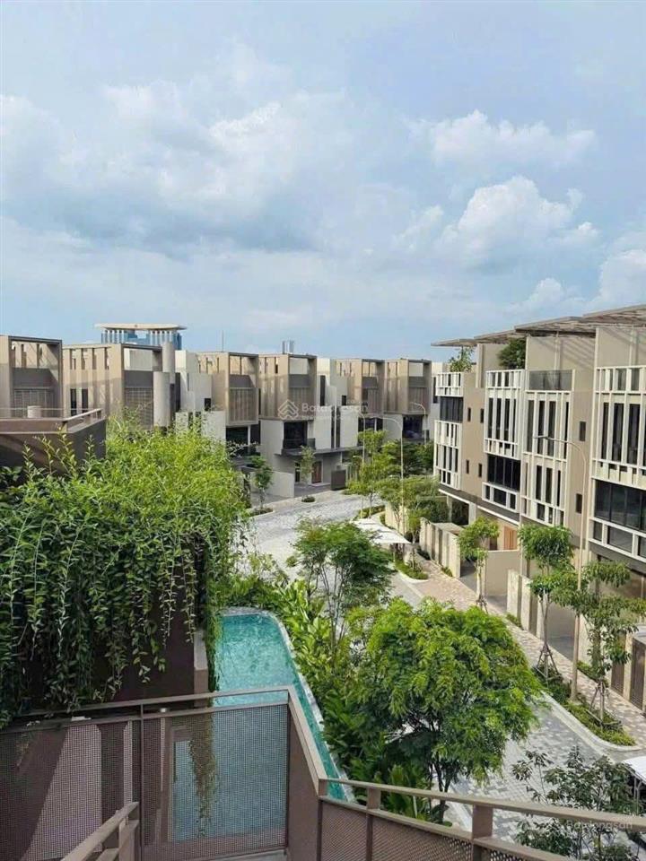 Giỏ hàng biệt thự mua trực tiếp cđt capitaland. xem nhà 24/7. tt giãn đến cuối 2027. ck lên tới 17%
