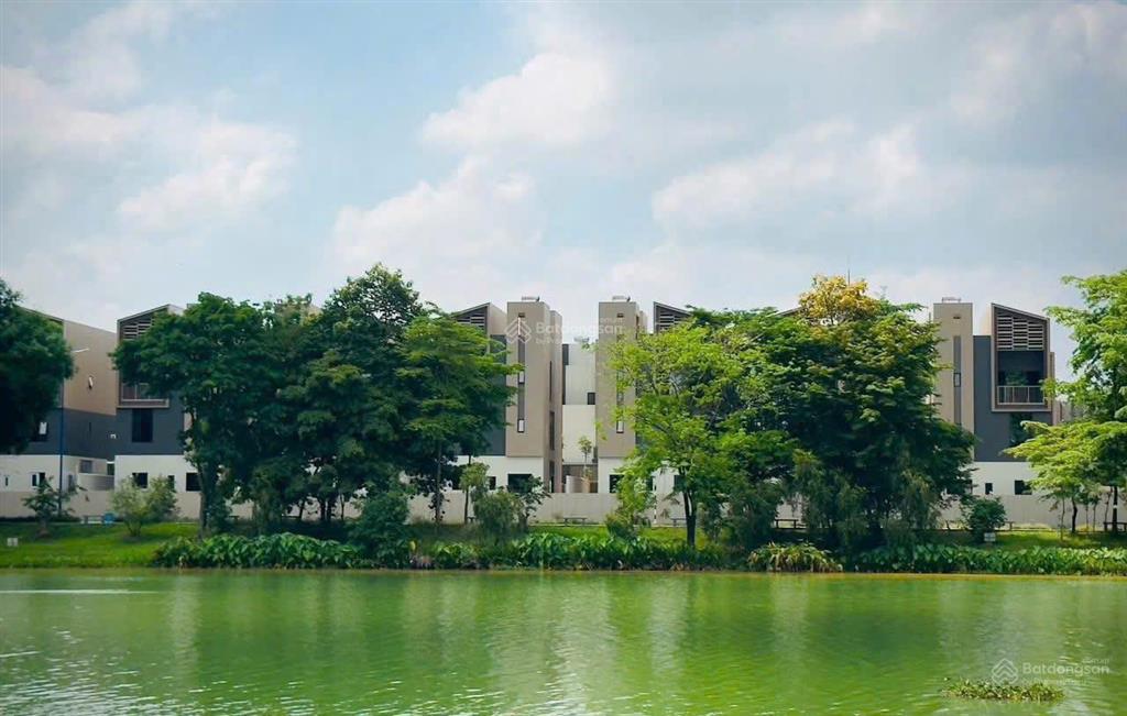 The orchard căn biệt thự đơn lập hiếm có mua từ cđt. dt 195 m2  18 tỷ, gần ngay công viên 75ha