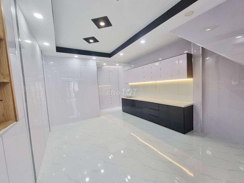 SIÊU PHẨM BÁN GẤP NHÀ SỔ HỒNG RIÊNG - HẺM XE TẢI LÊ VĂN KHƯƠNG 45m2