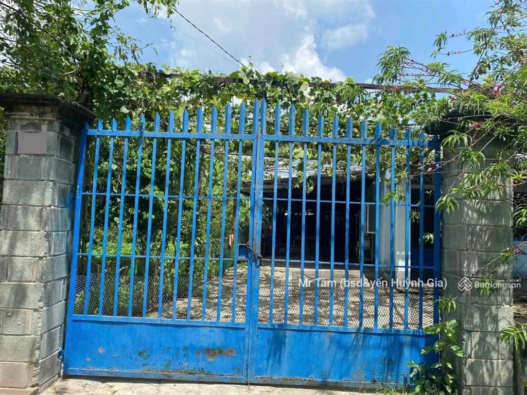 Bán lô đất tặng căn nhà mt đường số 518 trải đá xe tải, dt 2.703m2, có 300m2 thổ cư, xã nhuận đức