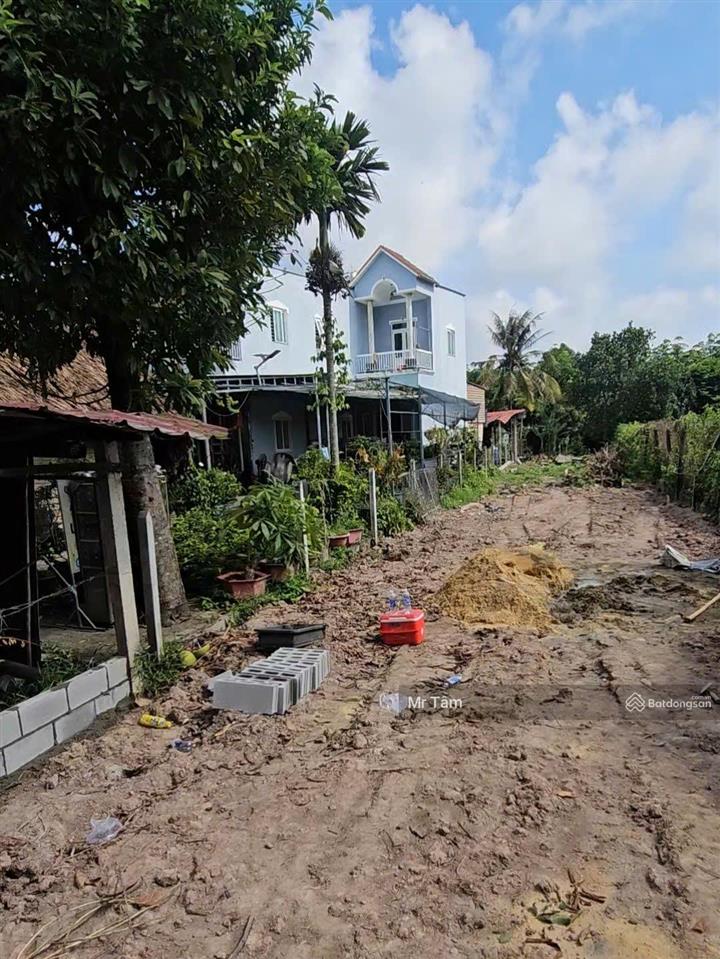 Đất củ chi! bán lô đất mt đường bùi thị điệt, dt 347m2, có 27,5m2 thổ, xã nhuận đức