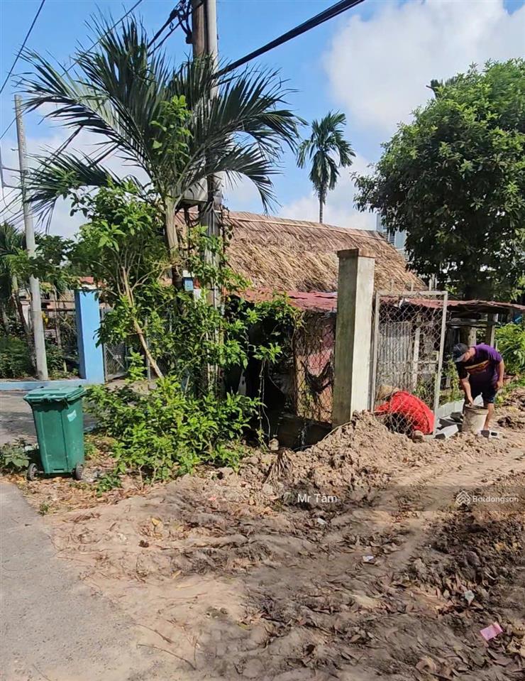 Đất củ chi! bán lô đất mt đường bùi thị điệt, dt 347m2, có 27,5m2 thổ, xã nhuận đức