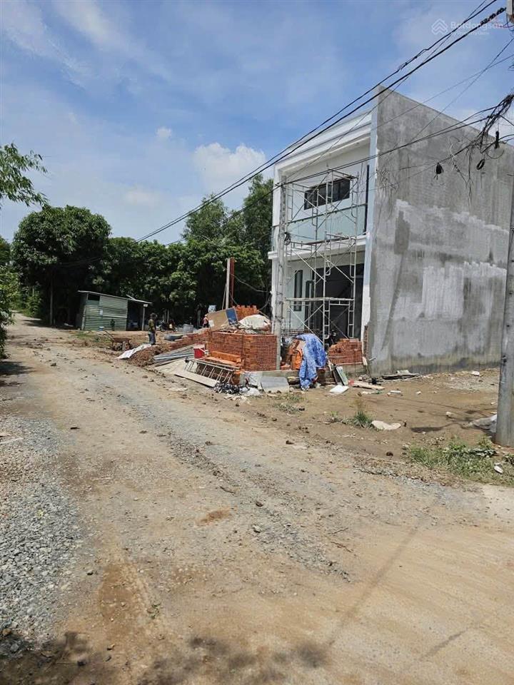 Hiếm có khó tìm  lô góc 2 mặt tiền 1 sẹc nguyễn văn khạ, tân an hội, củ chi