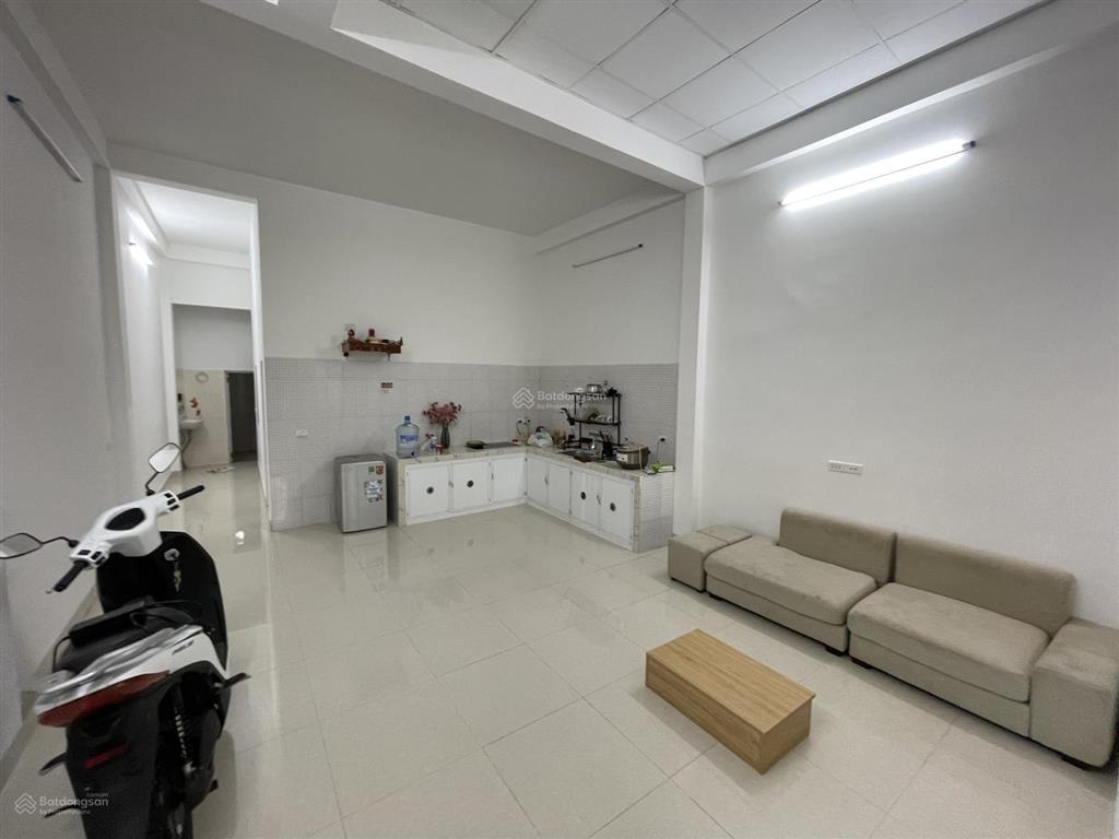 Cho thuê nhà mới sạch 2pn dtsd 100m2  sơn trà