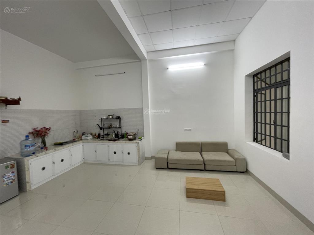 Cho thuê nhà mới sạch 2pn dtsd 100m2  sơn trà