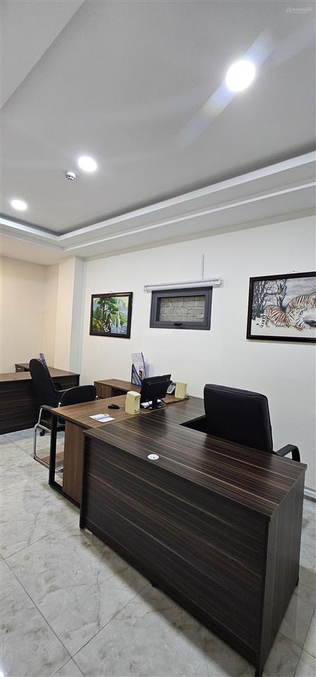 Bán nhà 7 tầng, có hầm, thang máy mặt tiền phạm văn chí quận 6 ngang lớn 6m, dòng tiền cho thuê cao