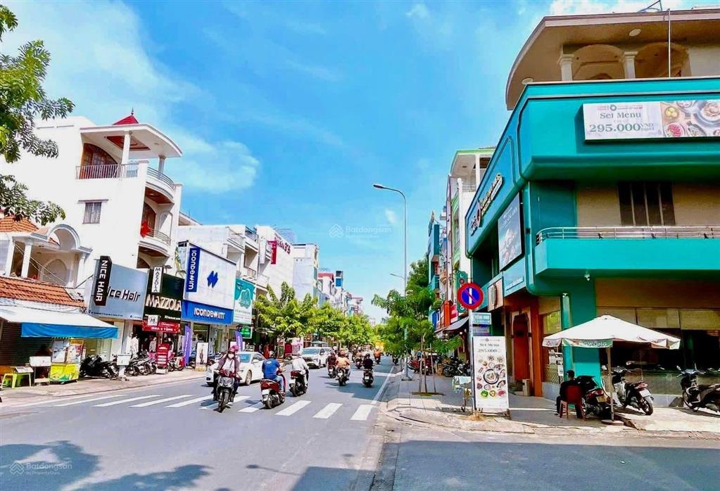Bán nhà 5 tầng mặt tiền tây sơn ngay chợ tân hương 4* 18 không quy hoạch, lộ giới