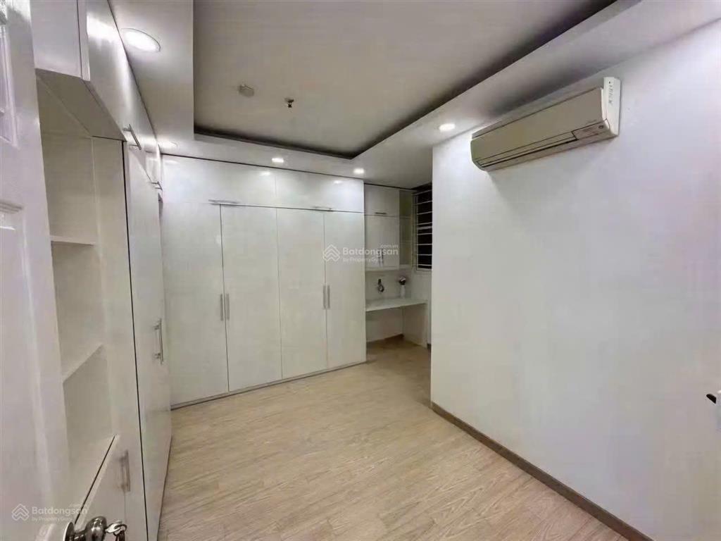 Bán căn góc khánh hội 3  view bitexco đẹp  2pn 2wc có sổ  full nội thất  chỉ 5,63 tỷ