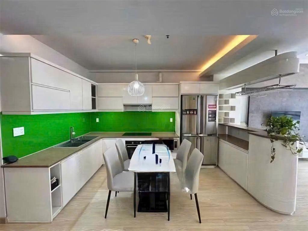 Bán căn góc khánh hội 3  view bitexco đẹp  2pn 2wc có sổ  full nội thất  chỉ 5,63 tỷ