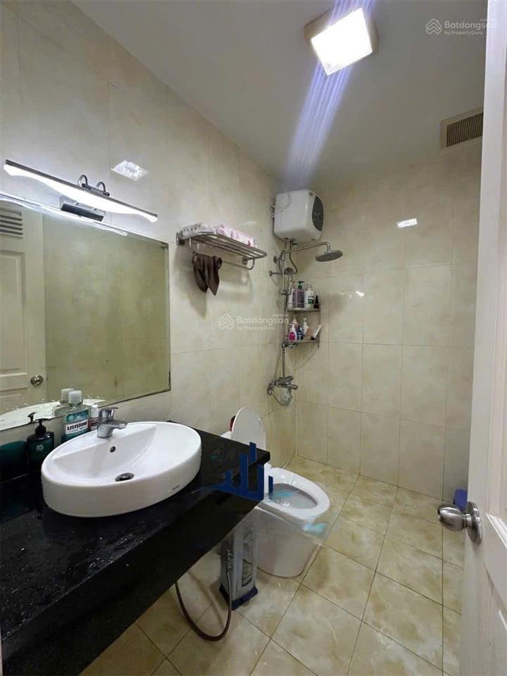 Chính chủ cho thuê chung cư khánh hội 2  dt 100 m²  3pn 2wc ban công siêu rộng