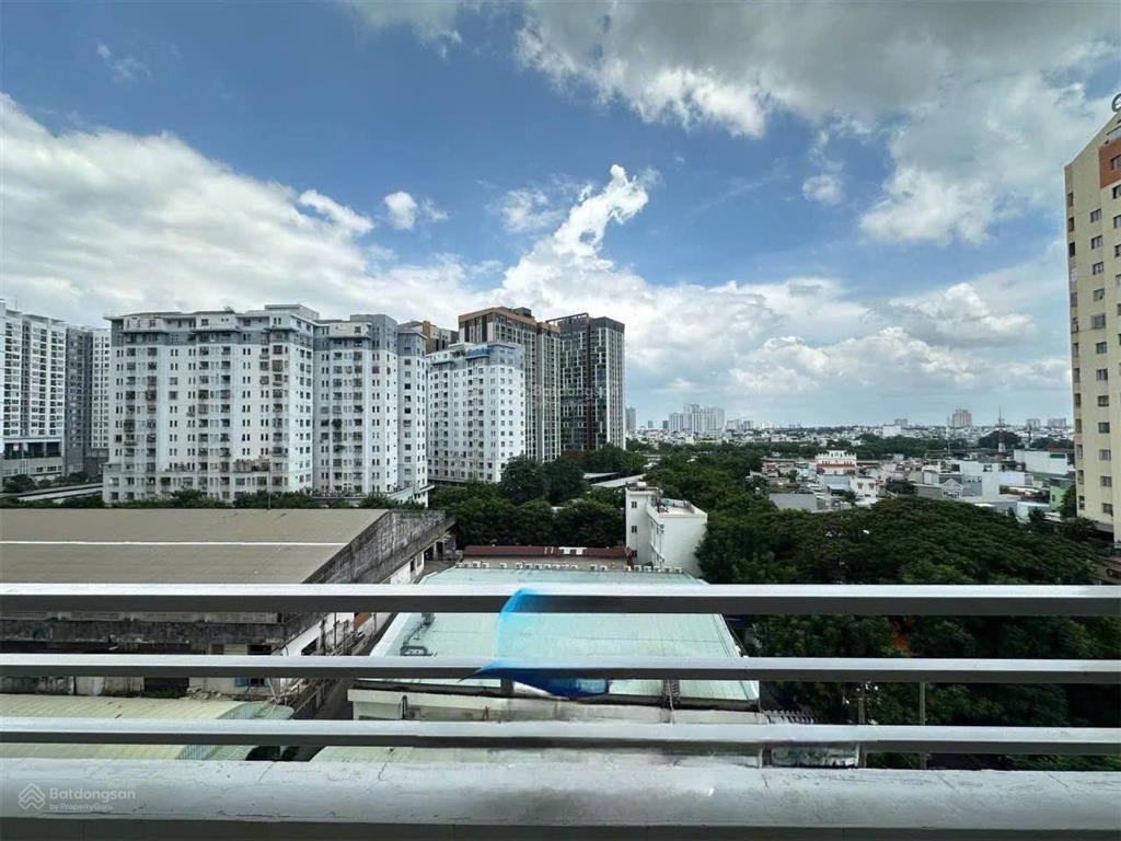 Chính chủ cho thuê chung cư khánh hội 2  dt 100 m²  3pn 2wc ban công siêu rộng