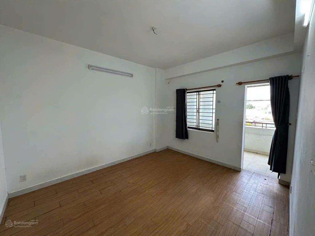 Căn hộ khánh hội 1  2pn, 83m2, ban công dài, sổ hồng, giá chỉ 4,45 tỷ