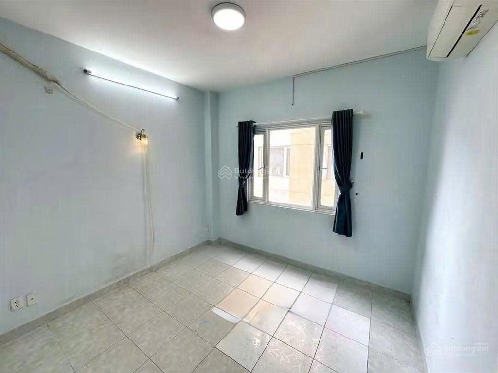 Bán căn hộ khánh hội 2  giá chỉ 4,7 tỷ  dt 87m2  2pn 2wc  ban công siêu rộng  có sổ