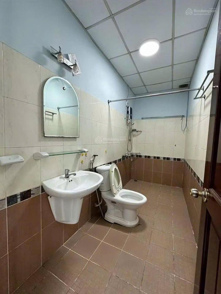 Bán căn hộ khánh hội 2  giá chỉ 4,7 tỷ  dt 87m2  2pn 2wc  ban công siêu rộng  có sổ