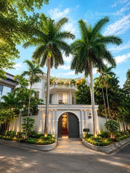 Cho thuê biệt thự nguyễn văn hưởng, hồ bơi & sân vườn, 09pn, 143 triệu/tháng