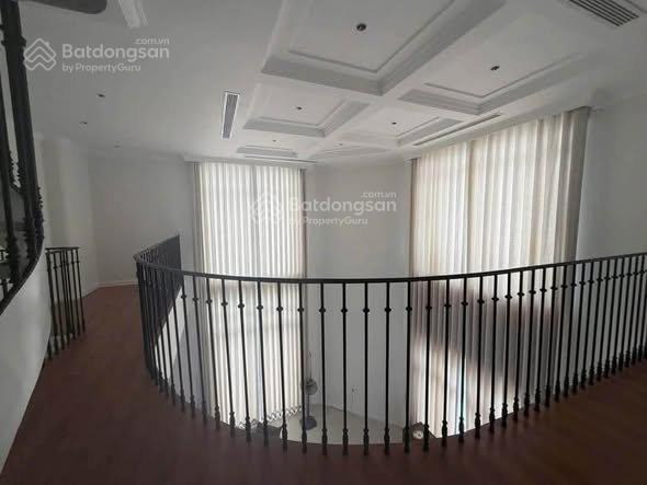 Cho thuê biệt thự thủ thiêm, phòng gym riêng, 04pn, 110 triệu/tháng